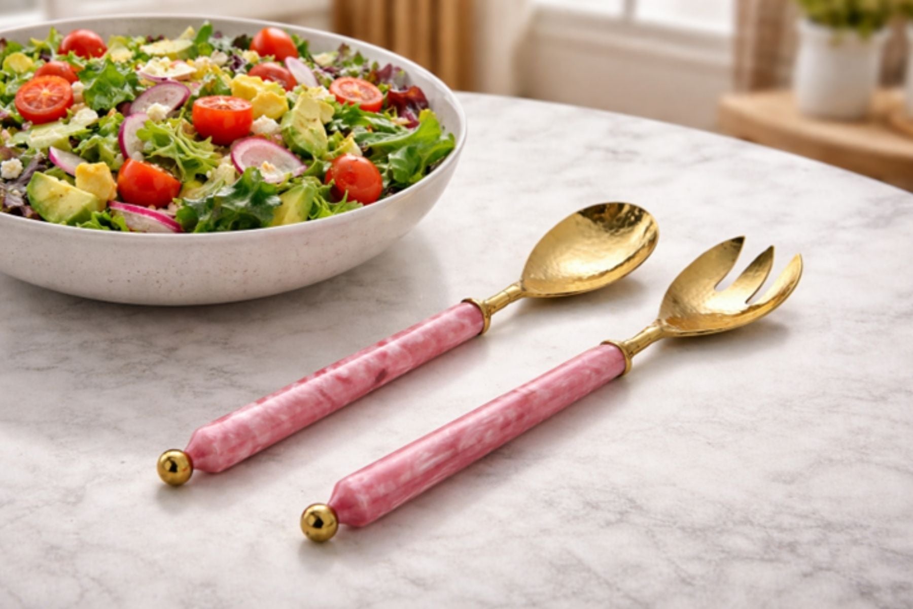 BLUSH RESIN SALAD SERVERS