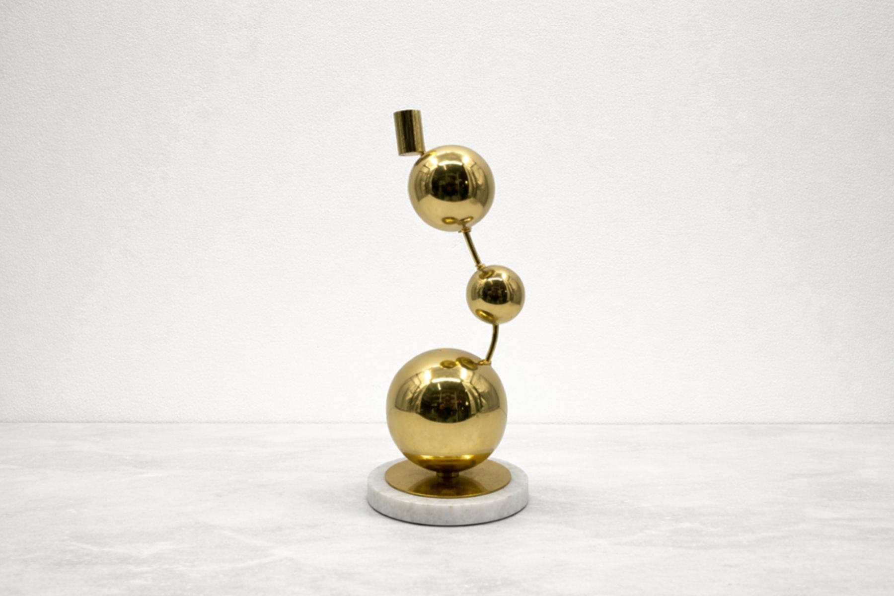 Aurelia Curve Candle Holder